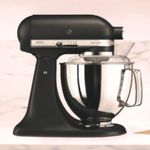 Batidora-KitchenAid-Artisan-Plus-KSM17BK-48-Litros-Negra-Mate